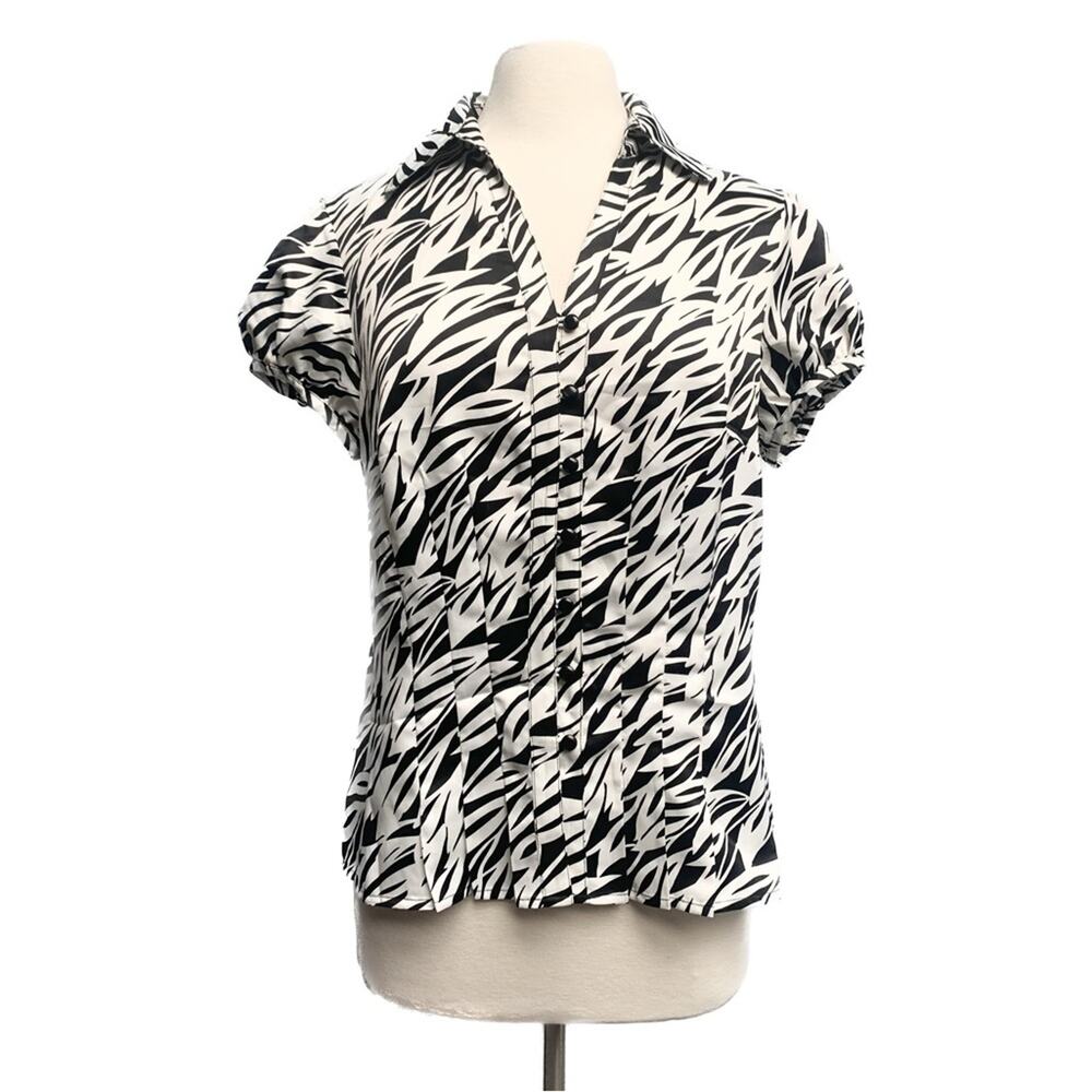 Button Down Short Sleeve Top - image 1